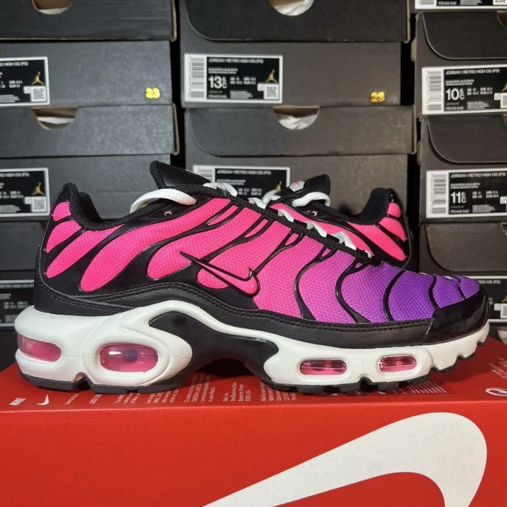 New Nike Women's Air max plus